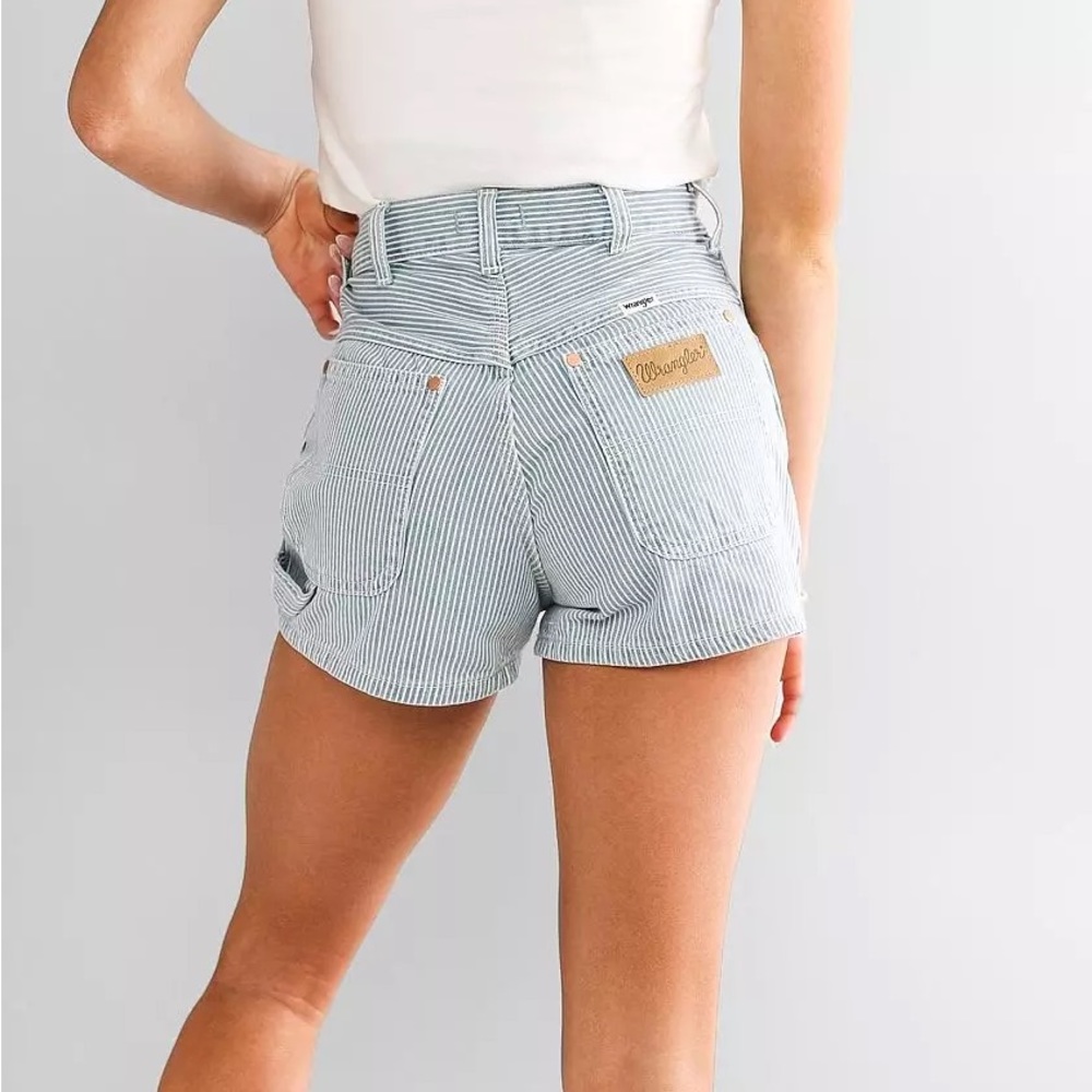 Wrangler Pinstripe shorts NWT